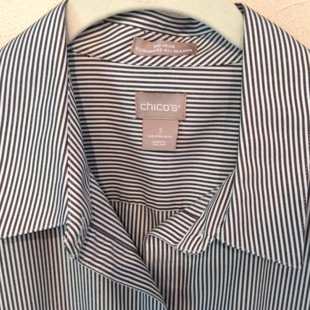 Chicos No-Iron Blouse Size 3